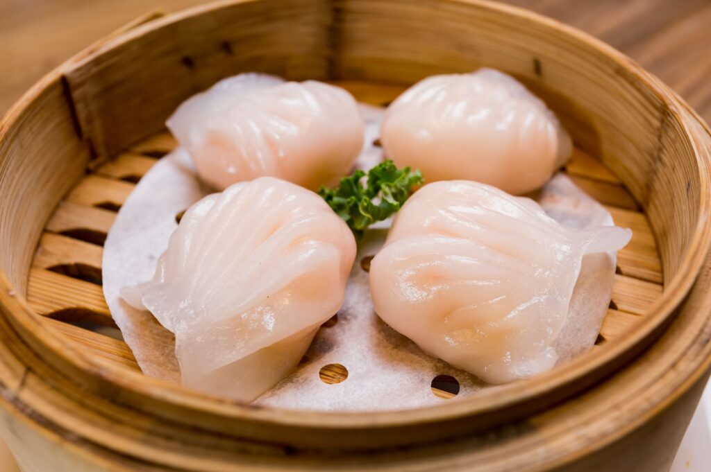 har gow with prawn stuffing